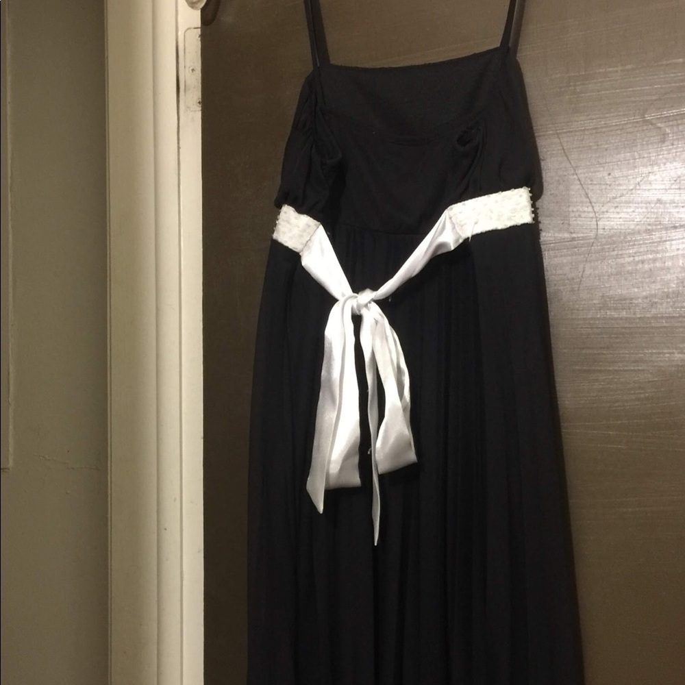 Spaghetti strap, black and white dress